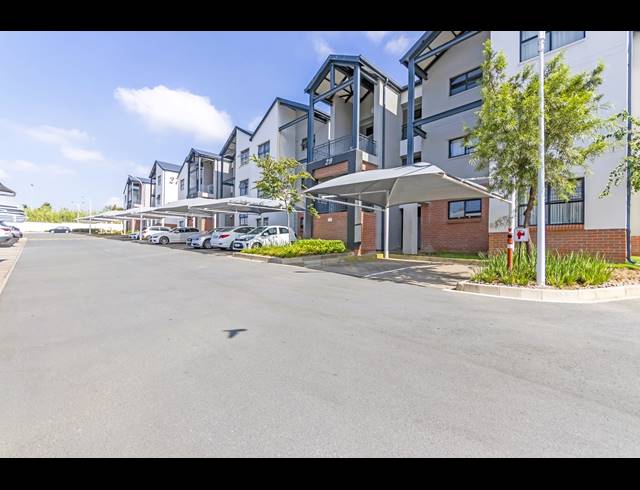 2 BEDROOM APARTMENT FOR SALE IN RANDPARK RIDGE